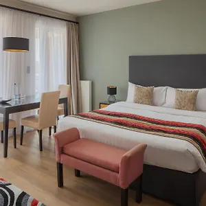 hotellátogatás